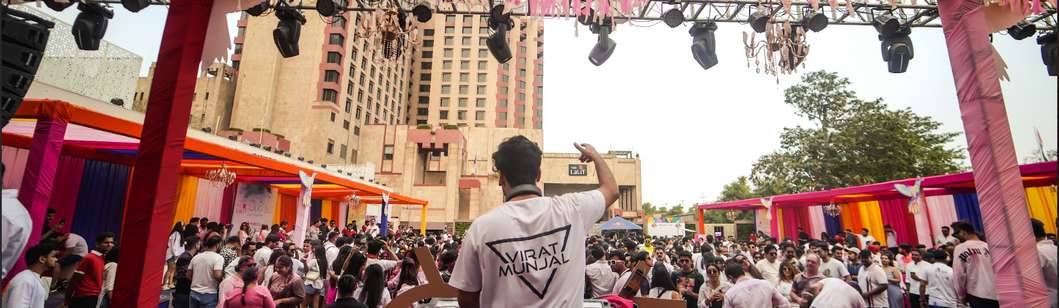 Outdoor stage and crowd at Holiest 2023 at The Lalit, Delhi